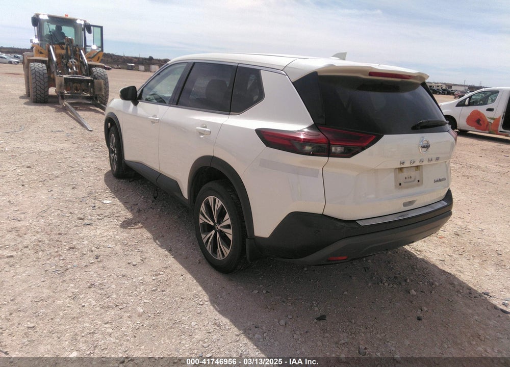 2021 NISSAN ROGUE VIN: JN8AT3BB4MW223192