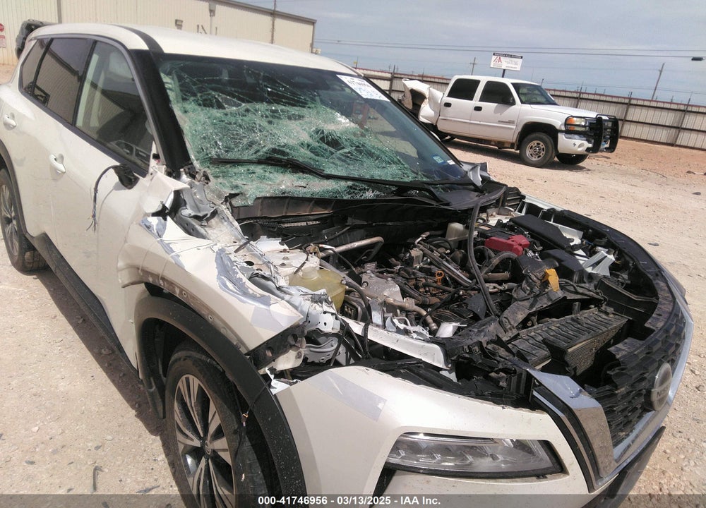 2021 NISSAN ROGUE VIN: JN8AT3BB4MW223192