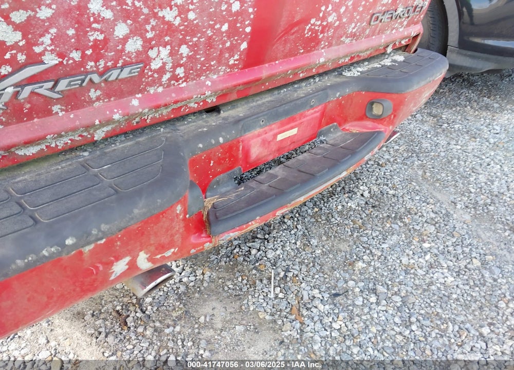 2000 CHEVROLET S-10 VIN: 1GCCS1457Y8273047
