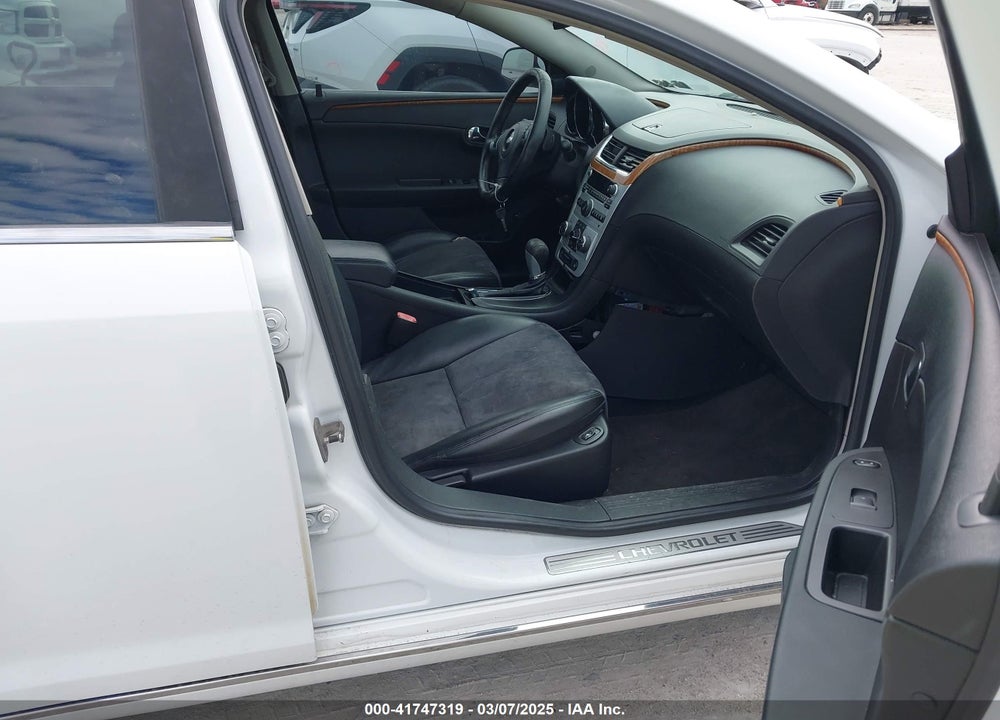 2009 CHEVROLET MALIBU VIN: 1G1ZJ57B494200046