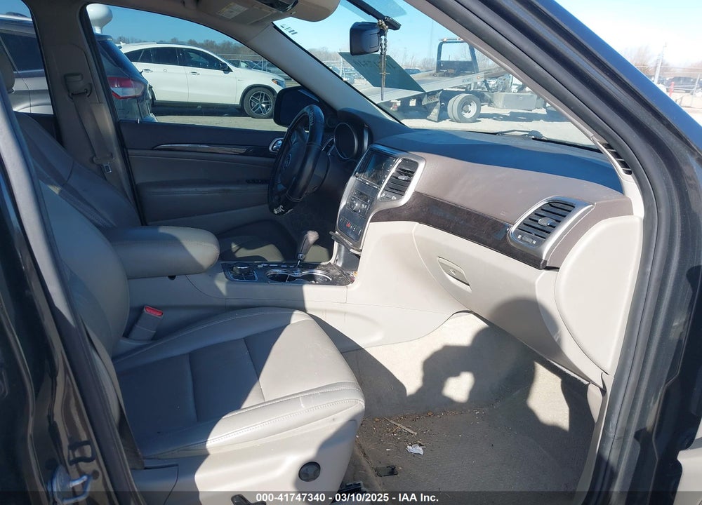 2011 JEEP GRAND CHEROKEE LAREDO VIN: 1J4RR4GG4BC597110