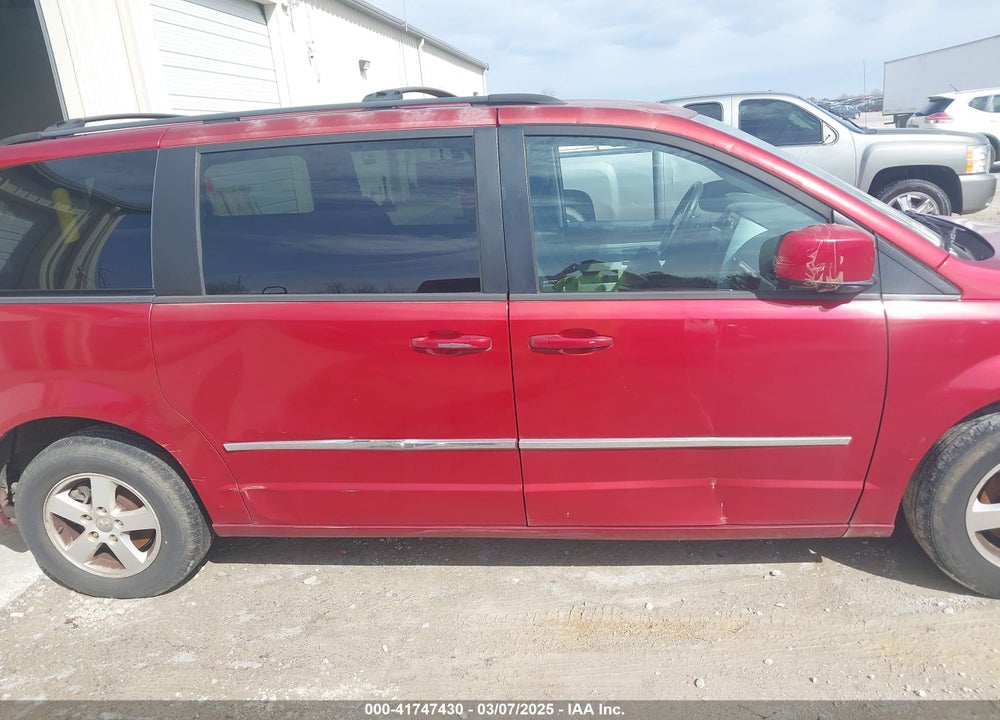 2010 DODGE GRAND CARAVAN VIN: 2D4RN5D15AR121383
