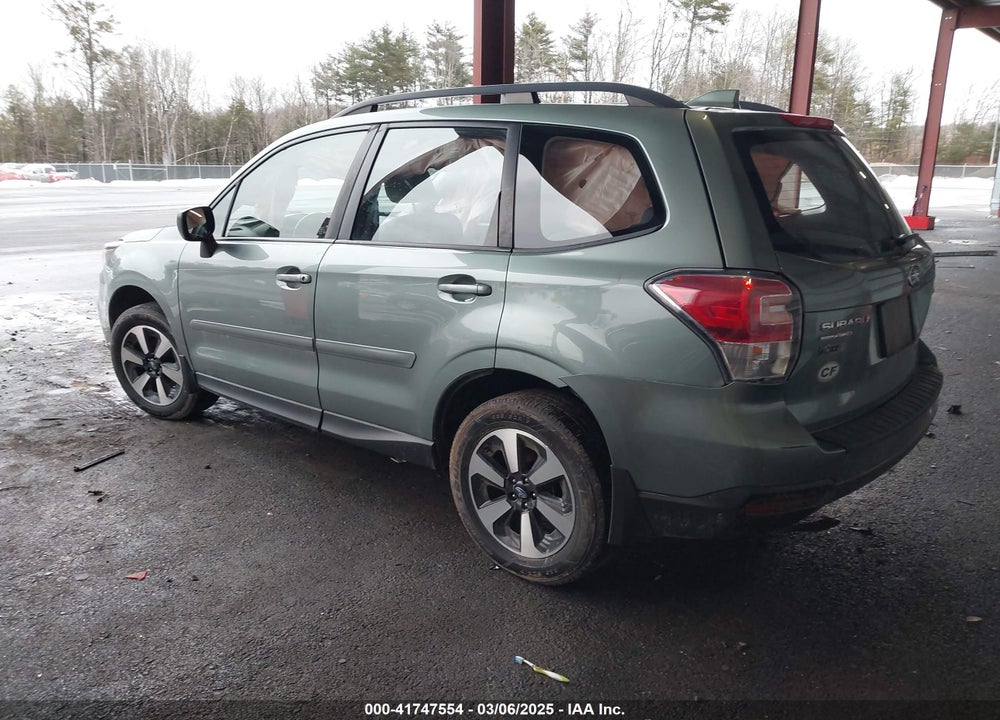 2018 SUBARU FORESTER VIN: JF2SJABCXJH410991