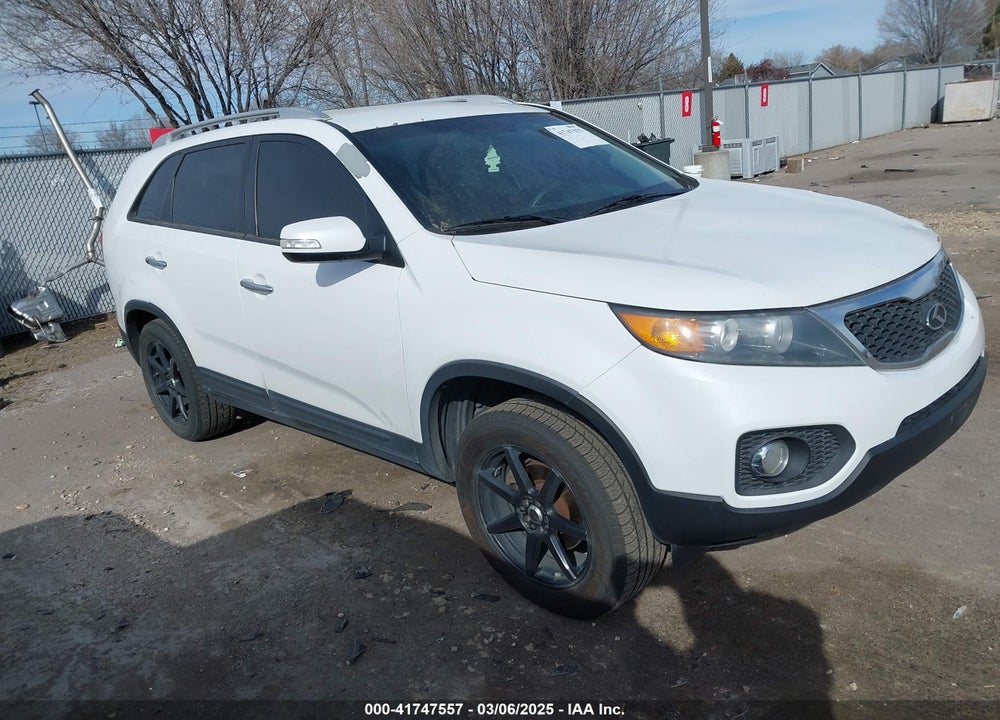 2013 KIA SORENTO VIN: 5XYKT4A66DG329845