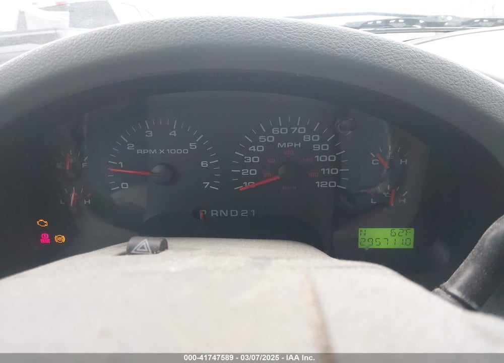 2004 FORD F-150 VIN: 1FTRX12W64NB37561