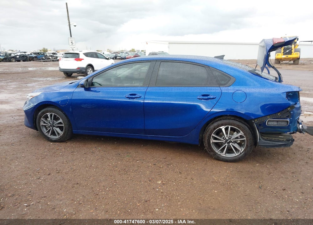2024 KIA FORTE LXS VIN: 3KPF24AD0RE824923