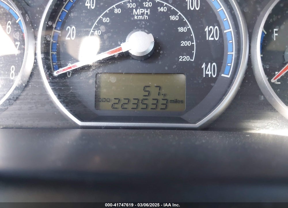 2008 HYUNDAI SANTA FE GLS VIN: 5NMSG13D18H194512