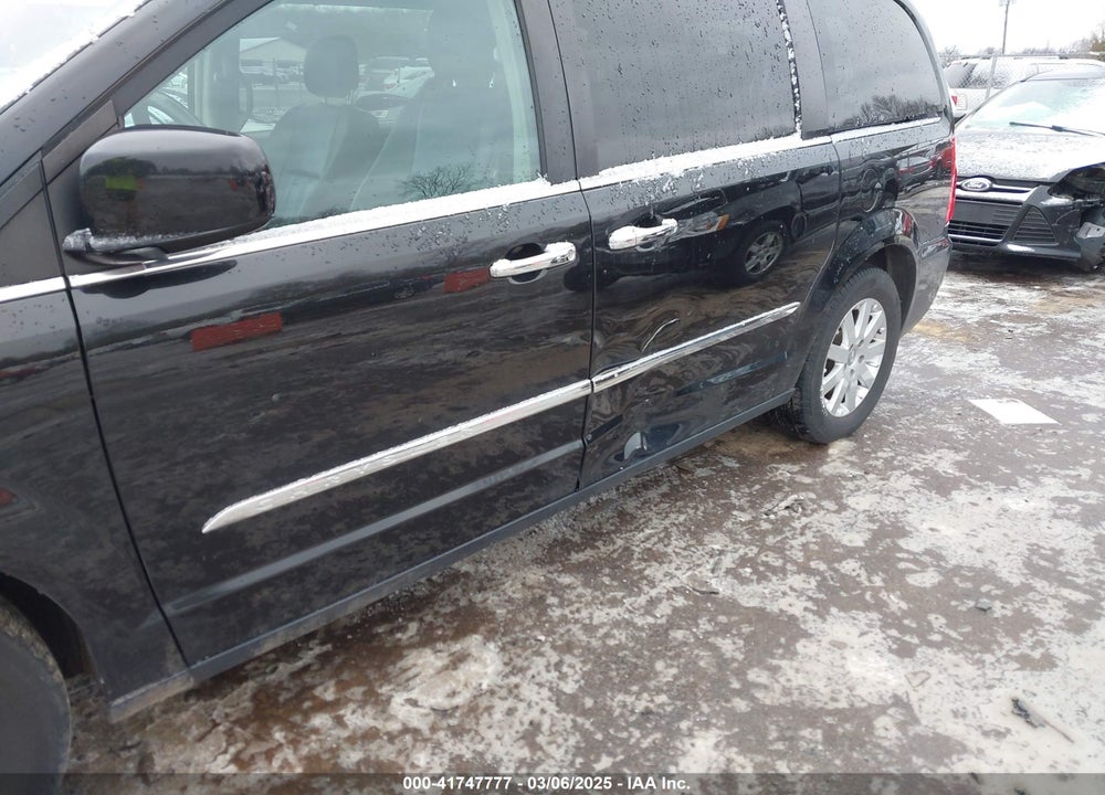 2016 CHRYSLER TOWN & COUNTRY TOURING VIN: 2C4RC1BGXGR261165