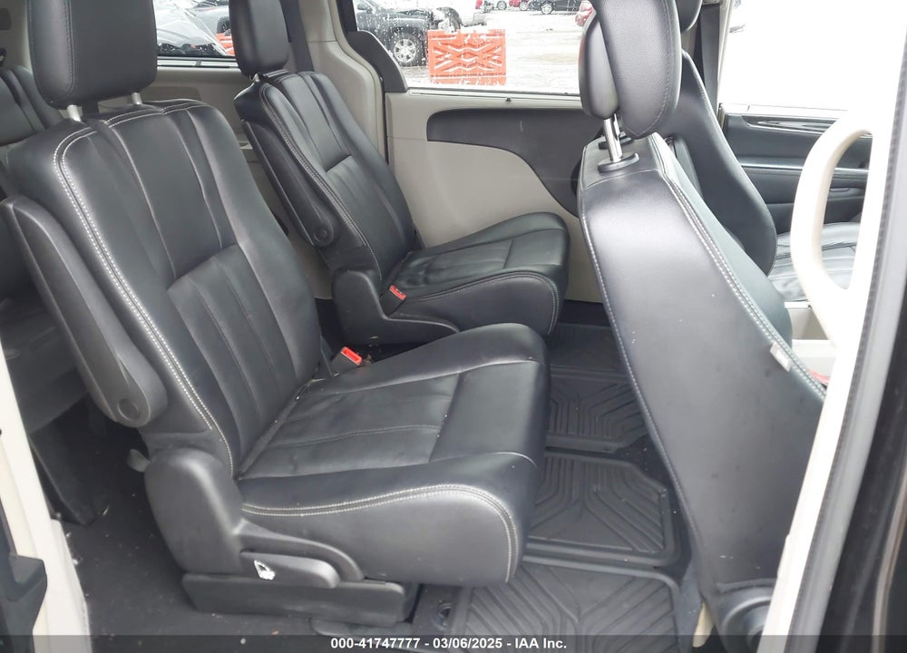 2016 CHRYSLER TOWN & COUNTRY TOURING VIN: 2C4RC1BGXGR261165