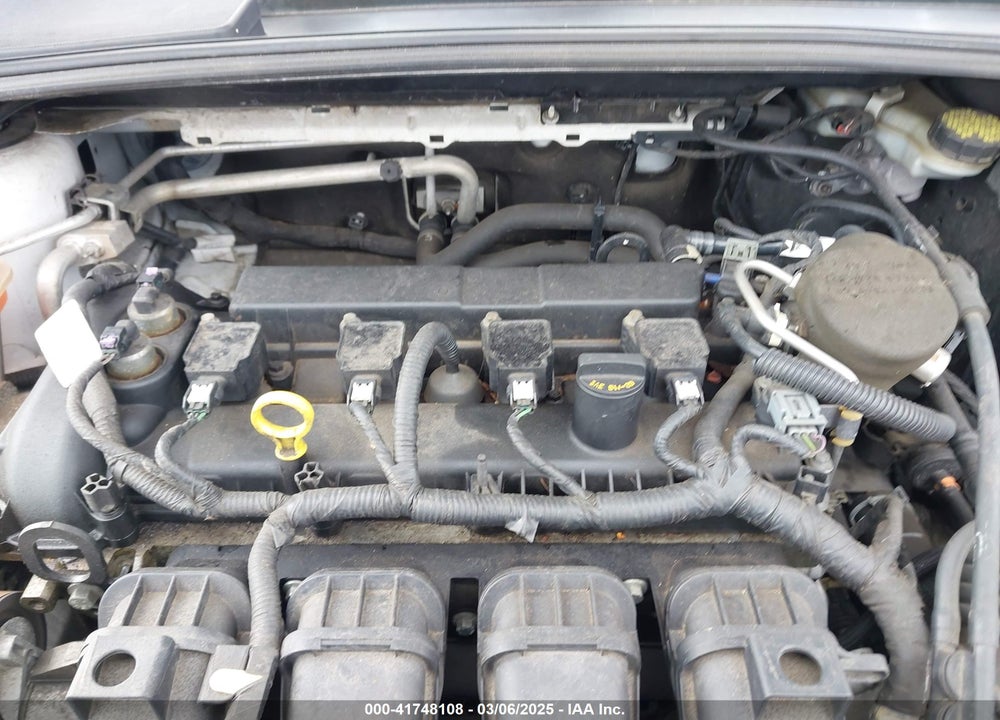 2015 FORD FOCUS SE VIN: 1FADP3F28FL335110