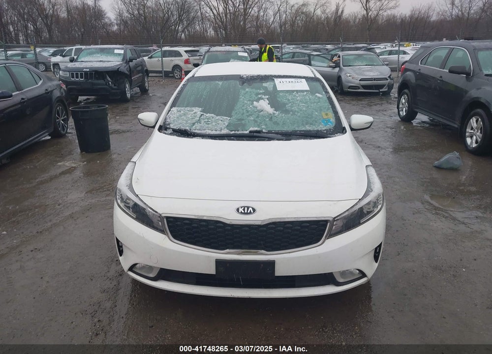 2017 KIA FORTE S VIN: 3KPFL4A74HE024065