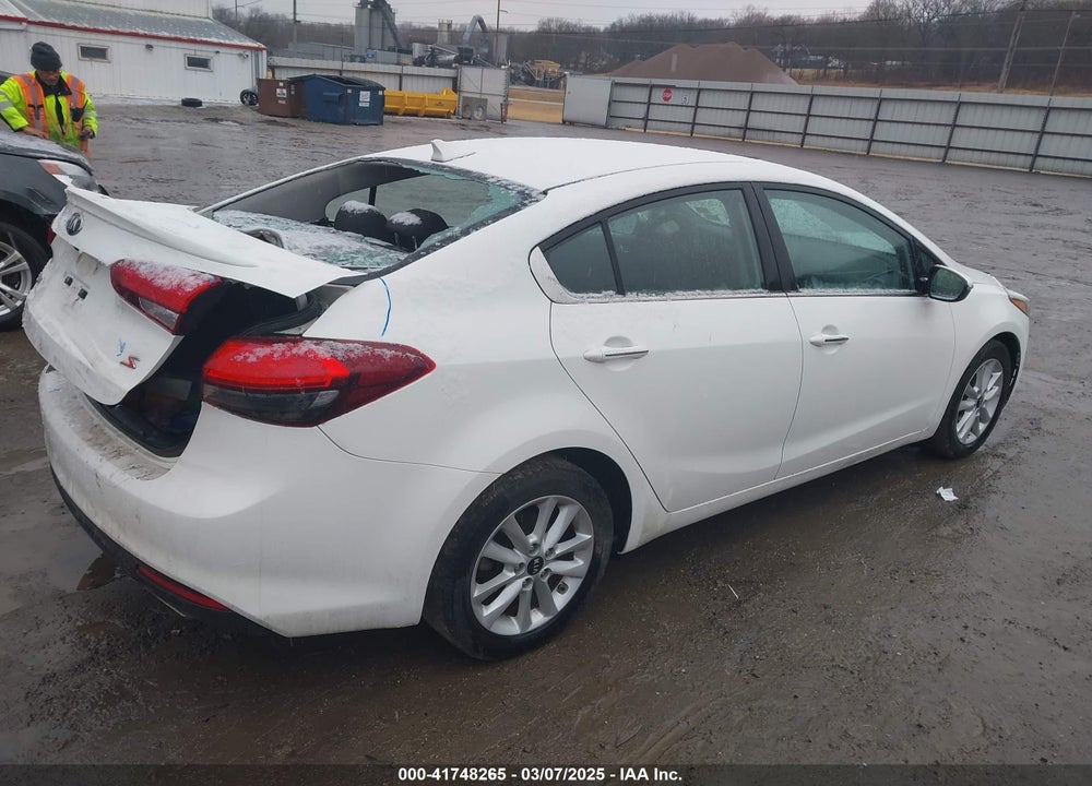 2017 KIA FORTE S VIN: 3KPFL4A74HE024065