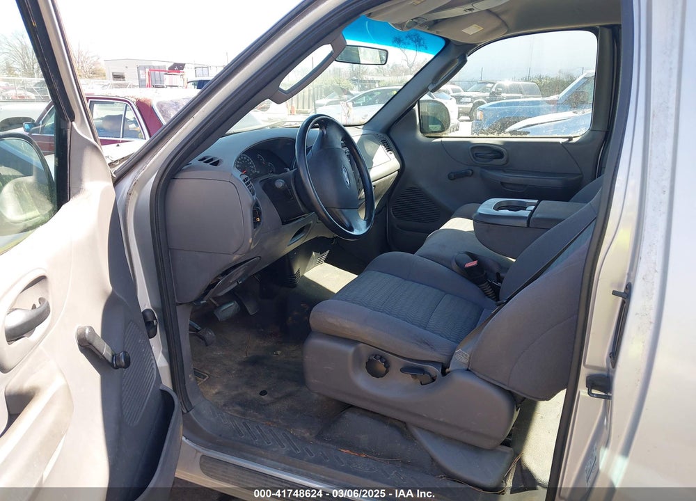 2002 FORD F-150 VIN: 1FTRX17272NB88506