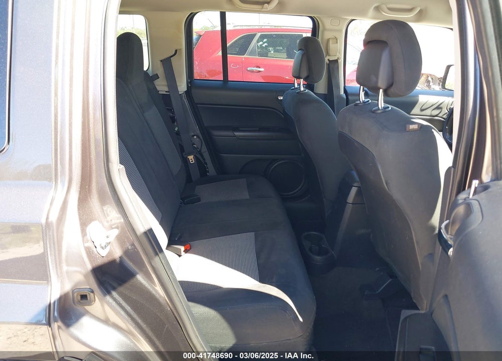 2017 JEEP PATRIOT LATITUDE FWD VIN: 1C4NJPFA7HD116389