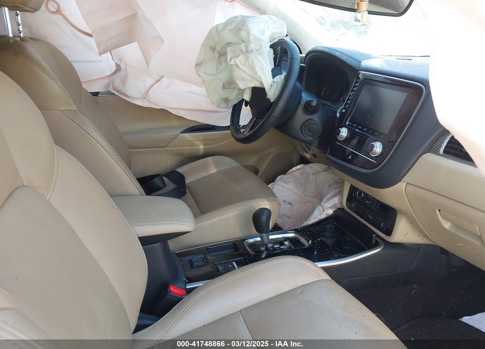 2020 MITSUBISHI OUTLANDER VIN: JA4AD3A3XLZ040079