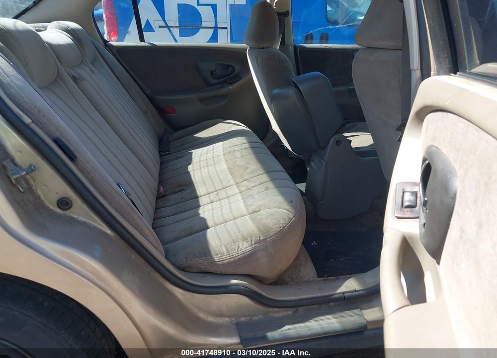 2005 CHEVROLET CLASSIC VIN: 1G1ND52F15M127258