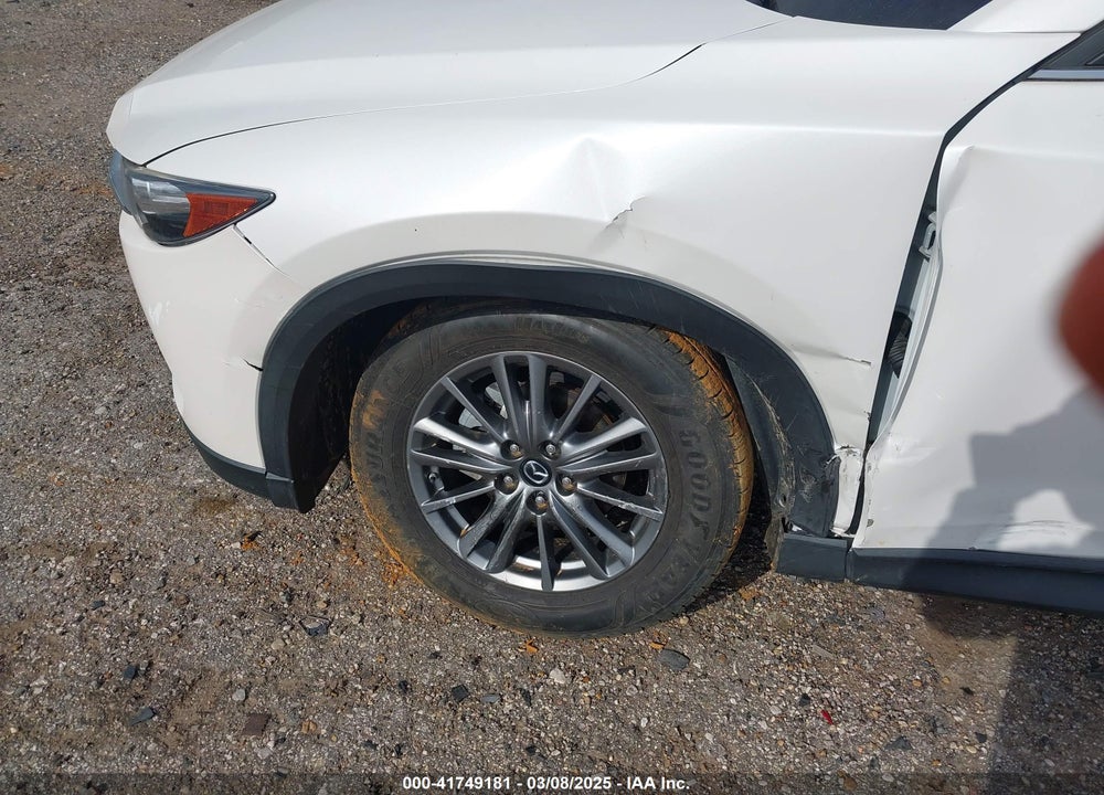 2018 MAZDA CX-5 VIN: JM3KFABM6J1458111
