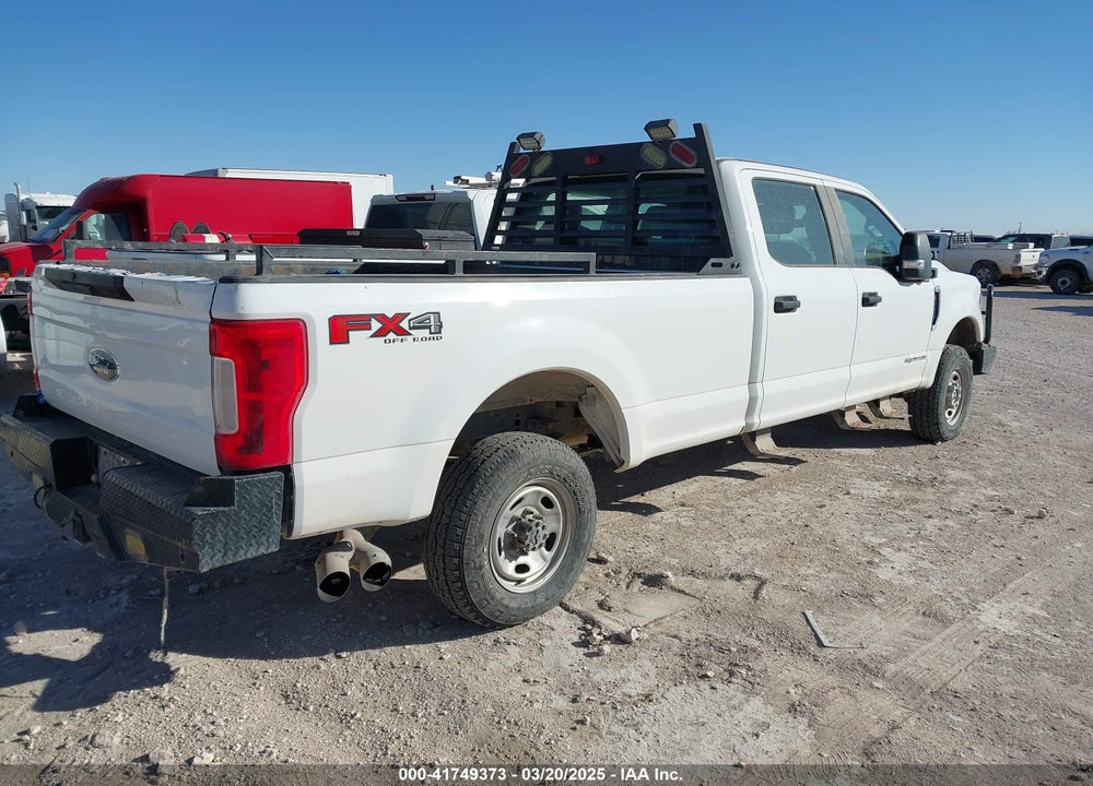2018 FORD F-350 XL VIN: 1FT8W3BT9JEC94853