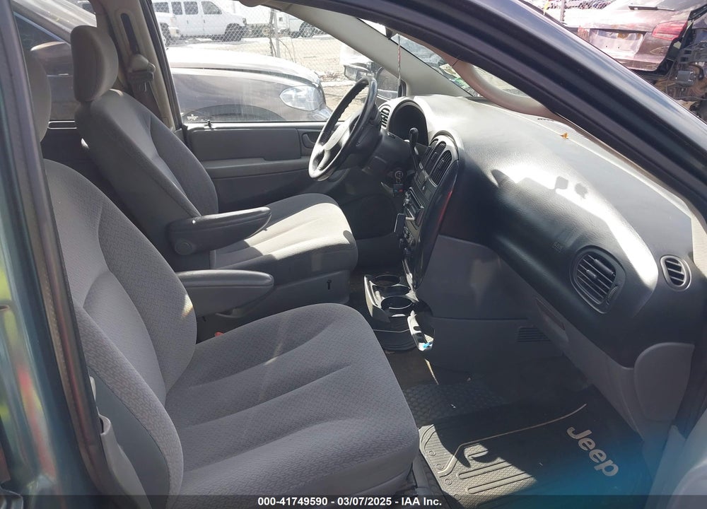 2006 DODGE GRAND CARAVAN SXT VIN: 2D4GP44L56R668240