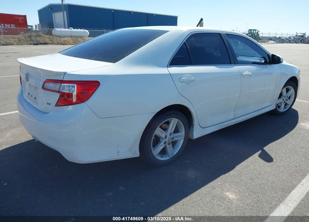 2013 TOYOTA CAMRY SE VIN: 4T1BF1FK4DU288007