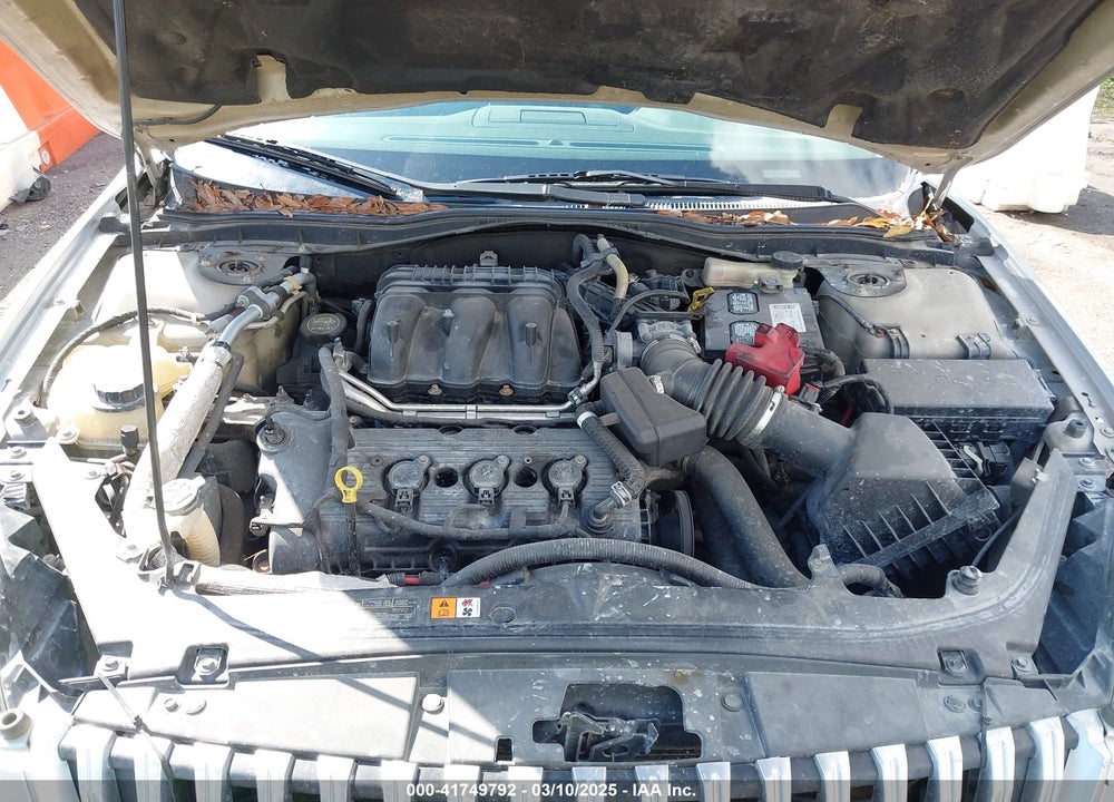 2010 MERCURY MILAN VIN: 3MEHM0JG5AR619051