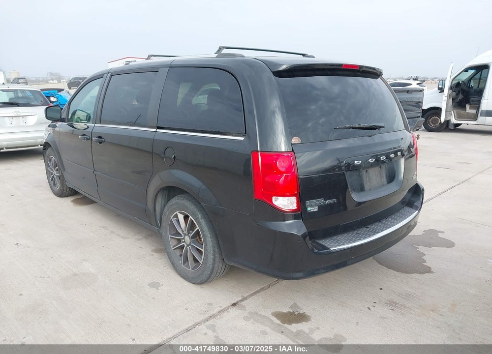 2017 DODGE GRAND CARAVAN VIN: 2C4RDGCG9HR749698