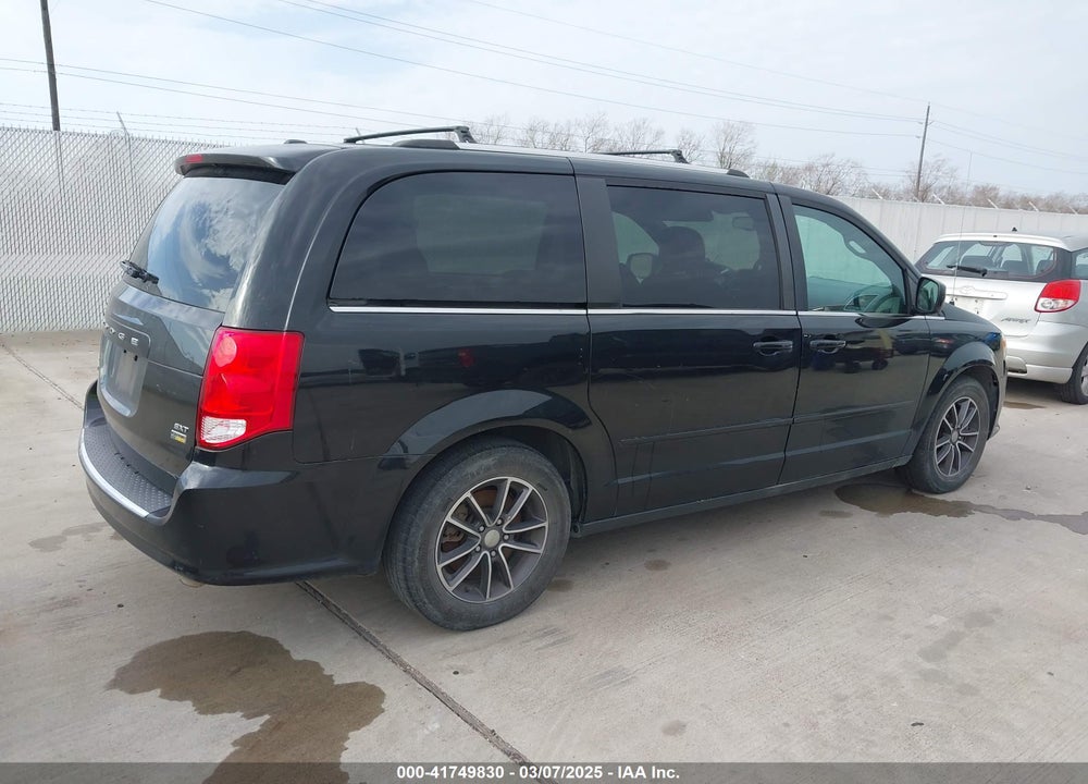 2017 DODGE GRAND CARAVAN VIN: 2C4RDGCG9HR749698
