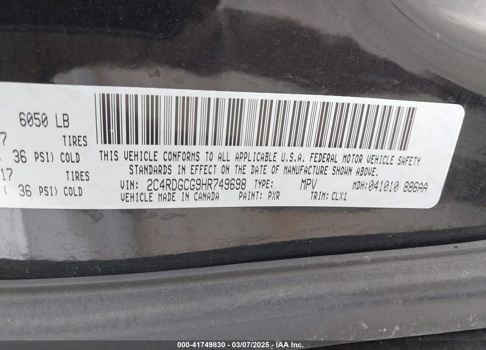 2017 DODGE GRAND CARAVAN VIN: 2C4RDGCG9HR749698