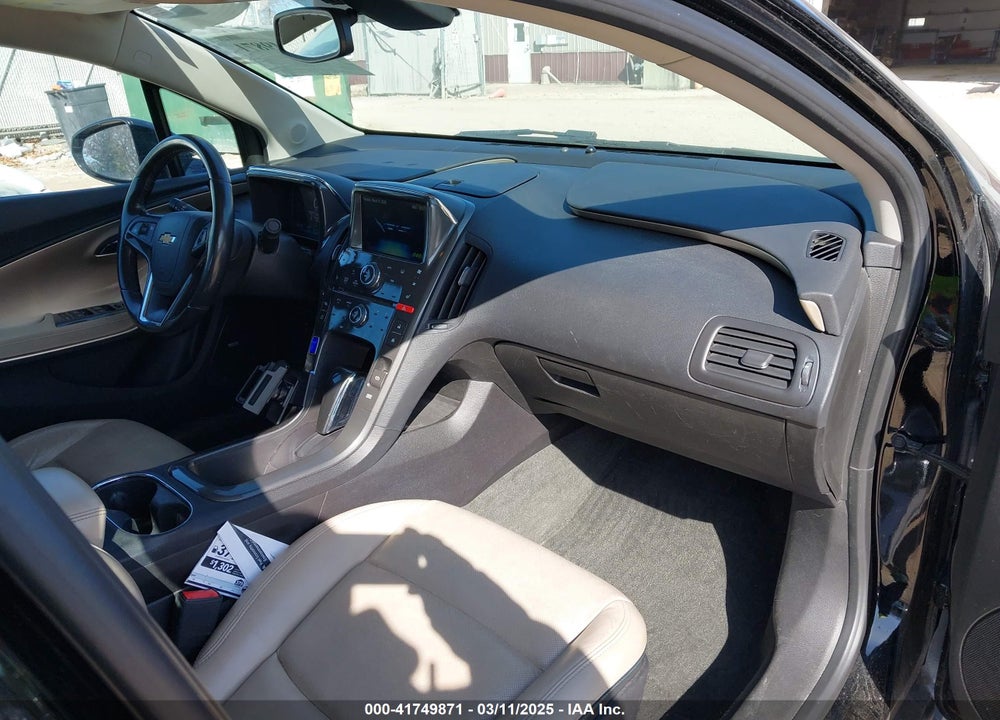 2011 CHEVROLET VOLT VIN: 1G1RD6E44BU100469