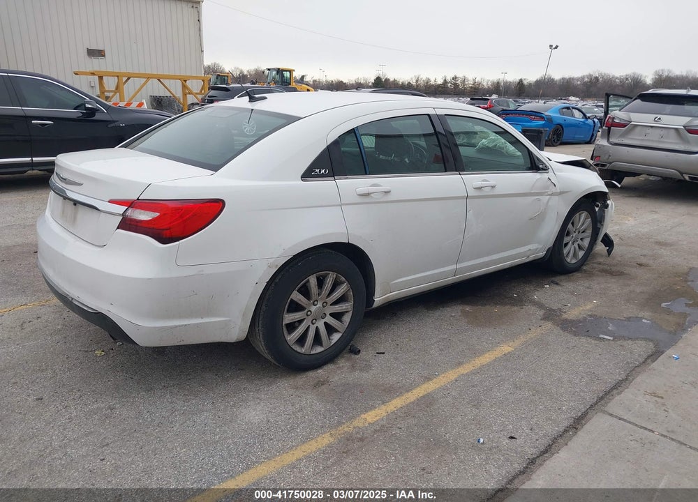 2013 CHRYSLER 200 VIN: 1C3CCBBB0DN667193