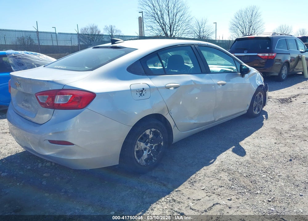 2017 CHEVROLET CRUZE VIN: 1G1BC5SM6H7133628