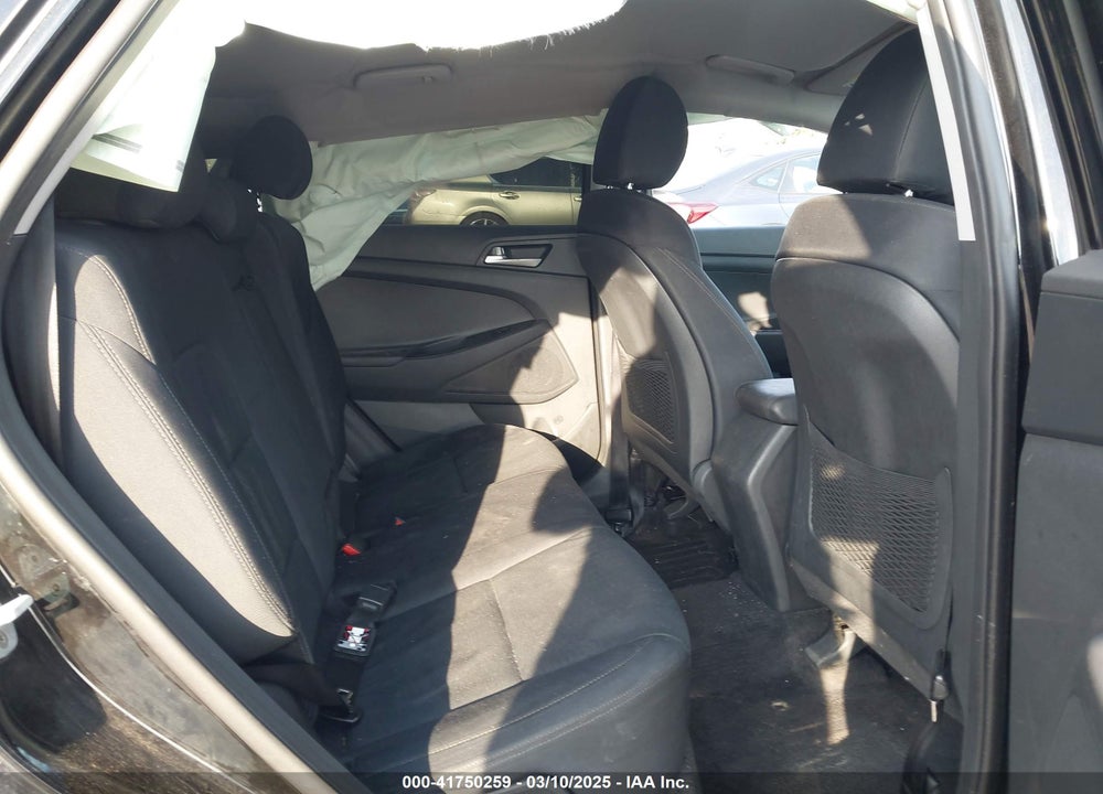 2019 HYUNDAI TUCSON VIN: KM8J2CA44KU869810