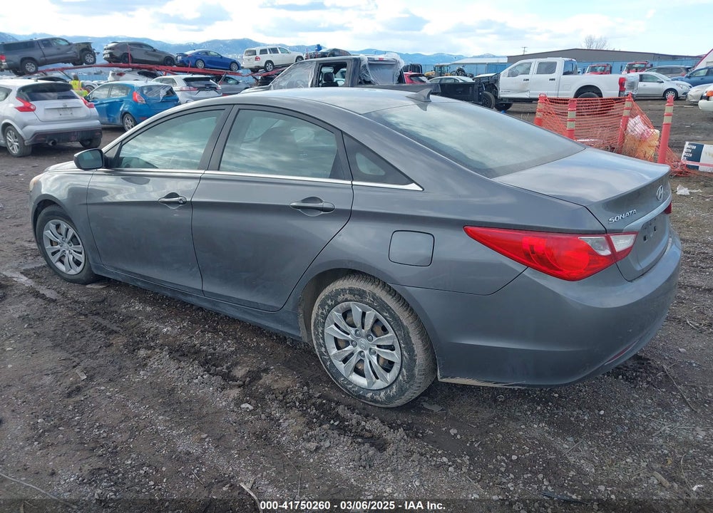 2011 HYUNDAI SONATA VIN: 5NPEB4AC3BH049778