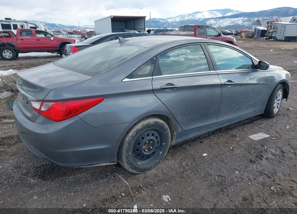 2011 HYUNDAI SONATA VIN: 5NPEB4AC3BH049778