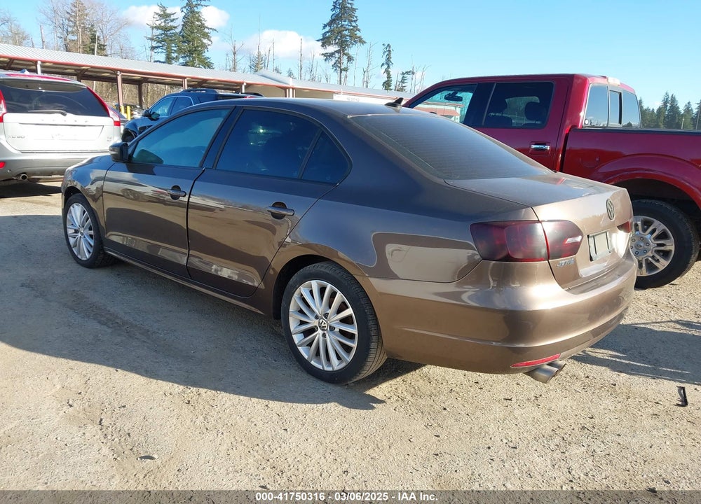 2014 VOLKSWAGEN JETTA VIN: 3VWLL7AJ3EM388993
