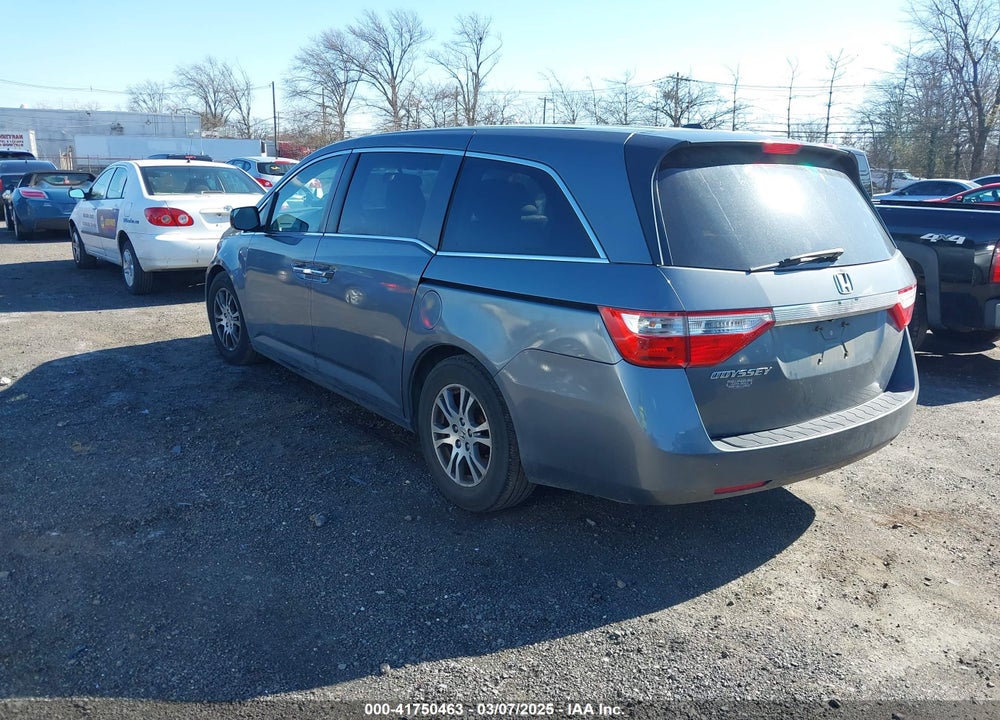 2011 HONDA ODYSSEY VIN: 5FNRL5H66BB096354