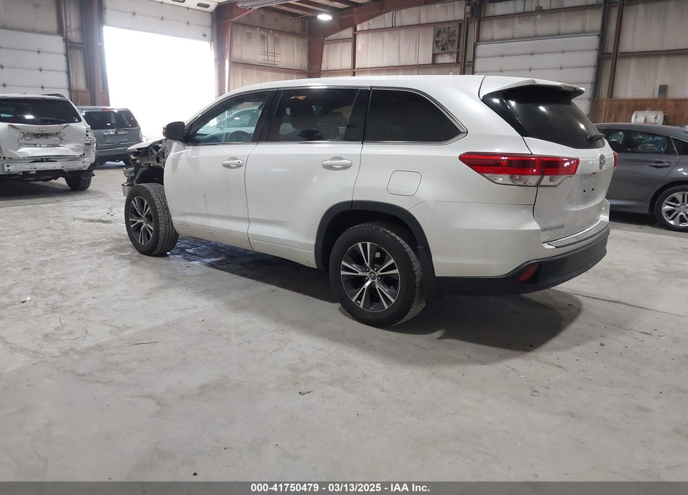 2017 TOYOTA HIGHLANDER VIN: 5TDBZRFH1HS448059