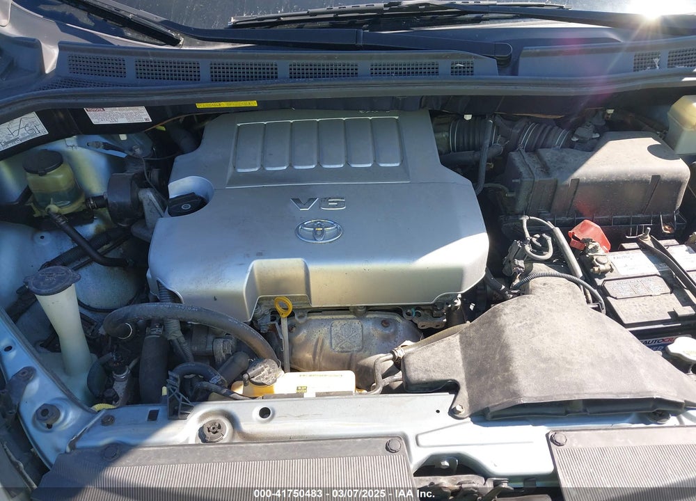 2008 TOYOTA SIENNA VIN: 5TDZK23C18S222235