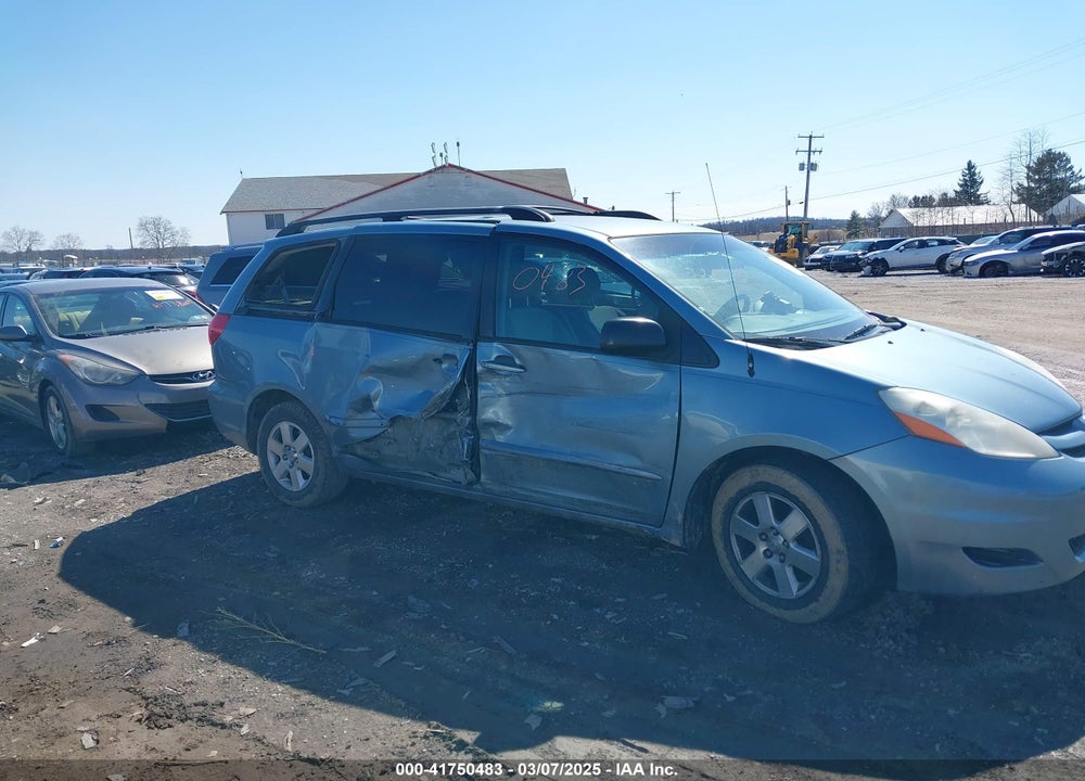 2008 TOYOTA SIENNA VIN: 5TDZK23C18S222235