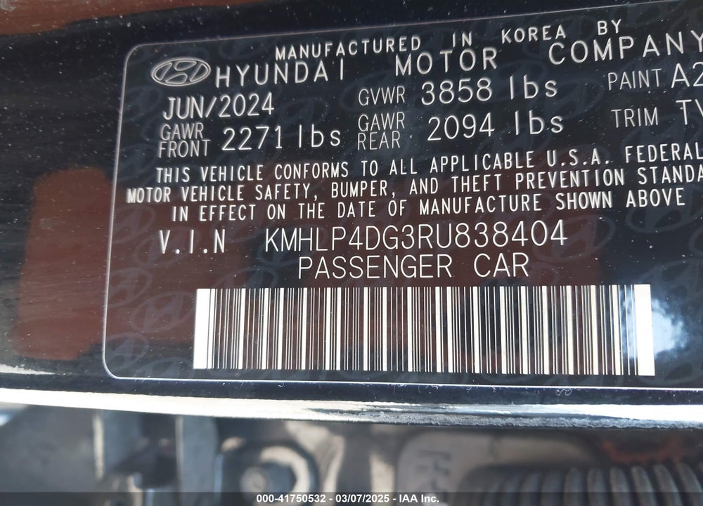 2024 HYUNDAI ELANTRA VIN: KMHLP4DG3RU838404