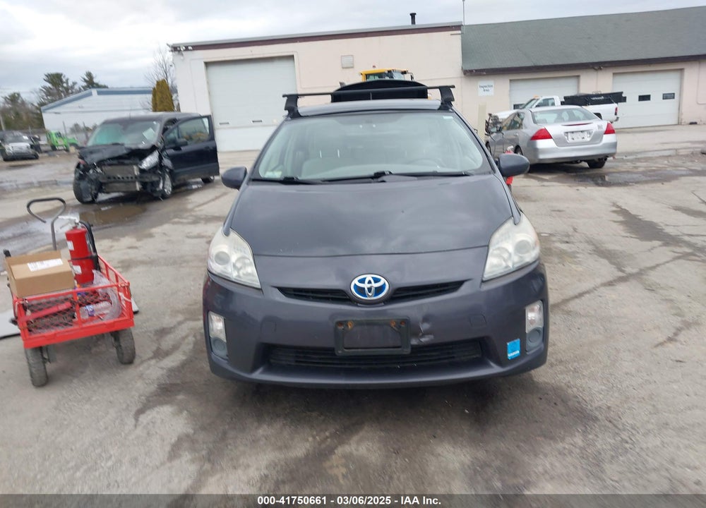 2011 TOYOTA PRIUS THREE VIN: JTDKN3DU9B0255712