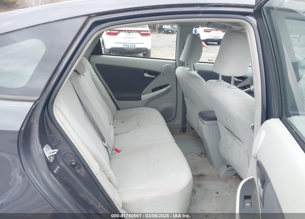 2011 TOYOTA PRIUS THREE VIN: JTDKN3DU9B0255712