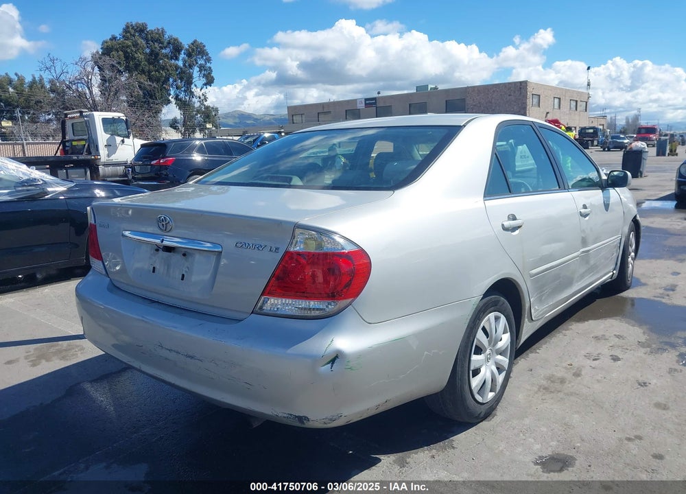 2006 TOYOTA CAMRY VIN: 4T1BE32K06U698228