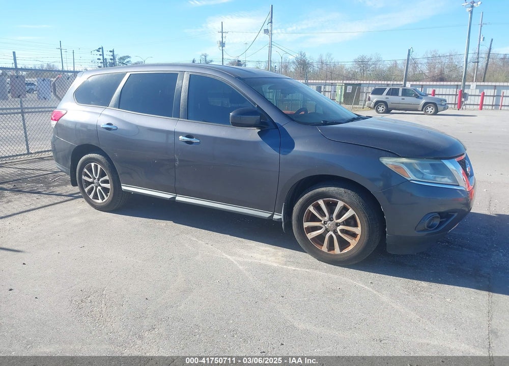 2014 NISSAN PATHFINDER S VIN: 5N1AR2MN1EC684635