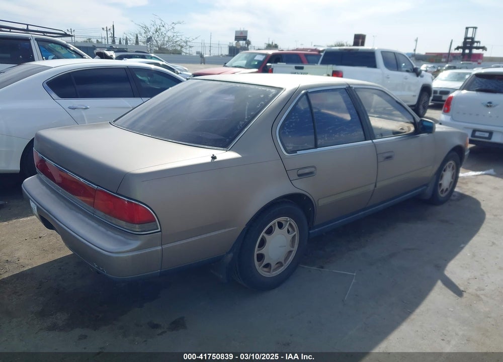 1989 NISSAN MAXIMA VIN: JN1HJ01P9KT232175