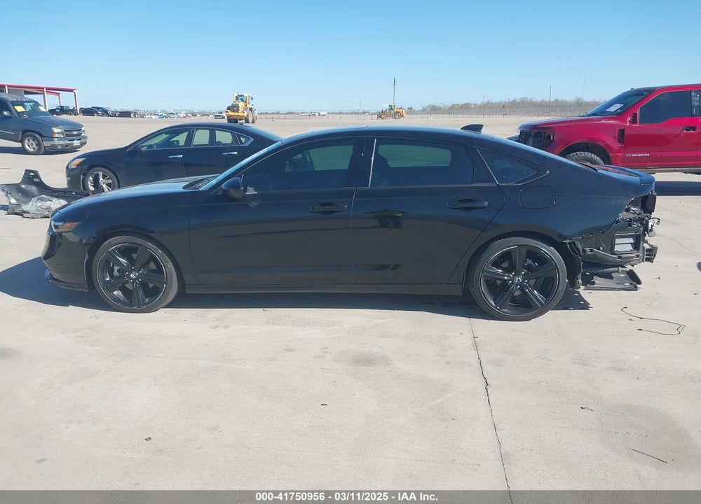 2024 HONDA ACCORD HYBRID SPORT-L VIN: 1HGCY2F77RA072294