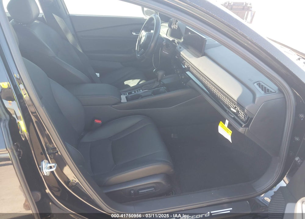 2024 HONDA ACCORD HYBRID SPORT-L VIN: 1HGCY2F77RA072294