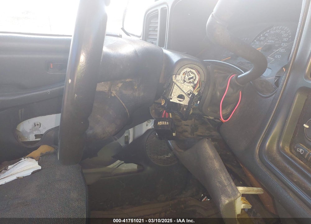 2005 CHEVROLET SILVERADO 1500 WORK TRUCK VIN: 1GCEC14VX5Z220807