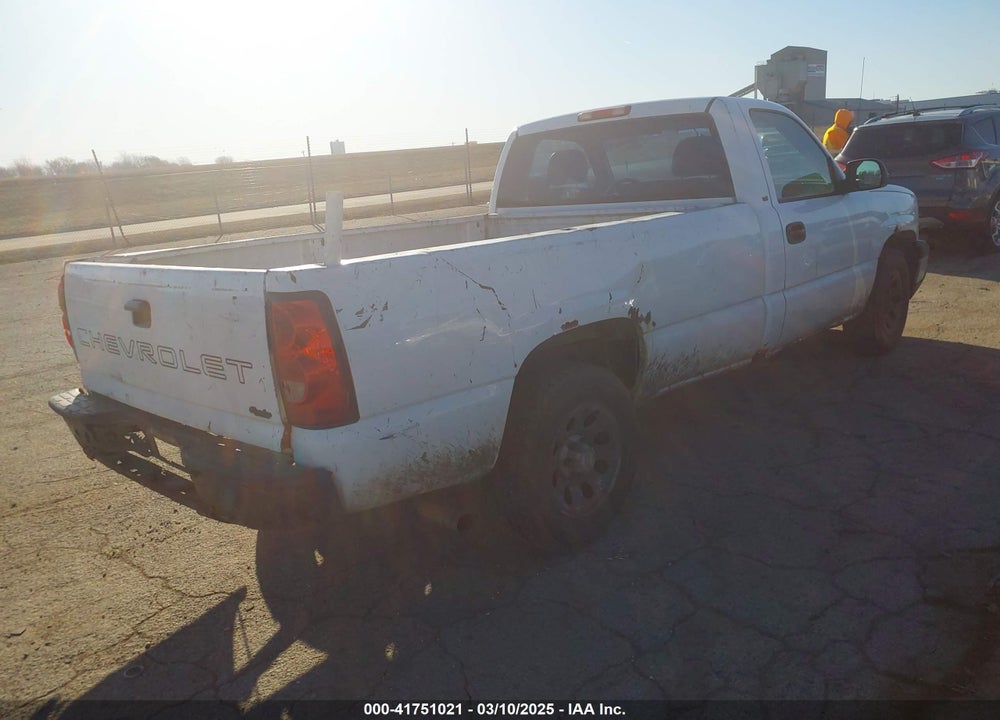 2005 CHEVROLET SILVERADO 1500 WORK TRUCK VIN: 1GCEC14VX5Z220807