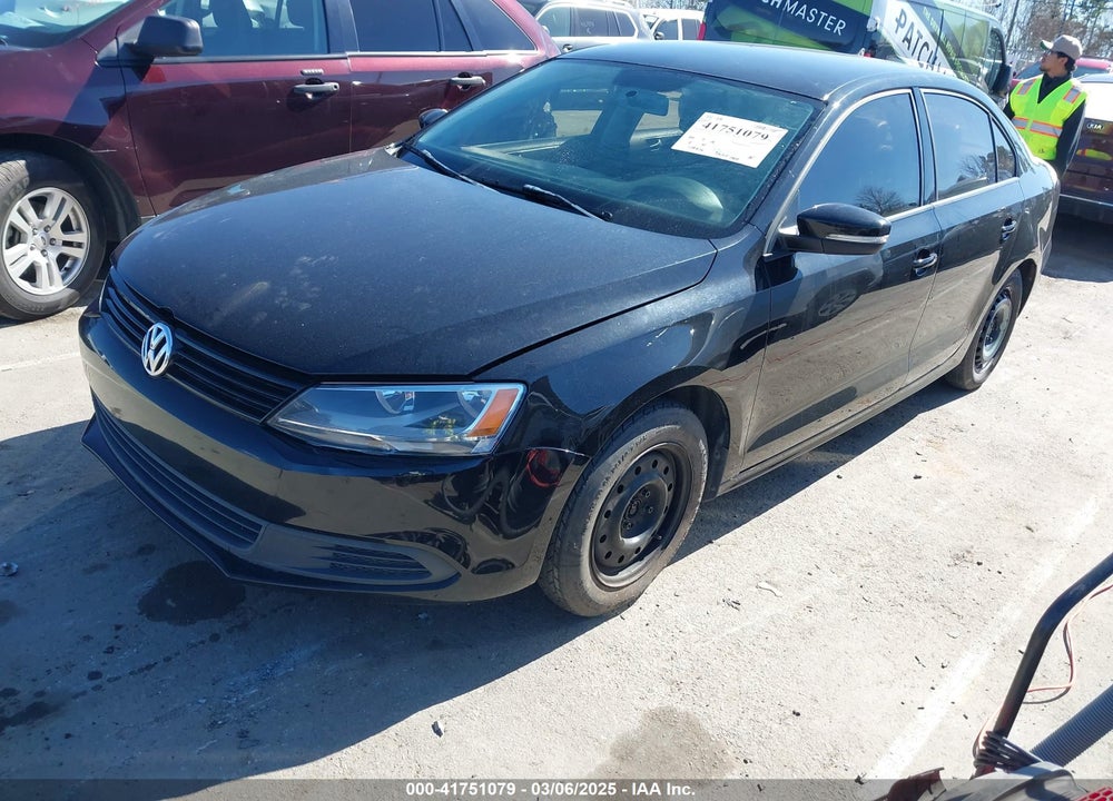 2014 VOLKSWAGEN JETTA VIN: 3VWD17AJ1EM238553